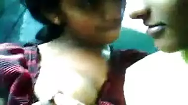 Pressing boobs of Indian girl inside the bus