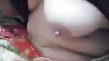 Plump Indian housewife can't stop showing off sweet breasts in porn chat