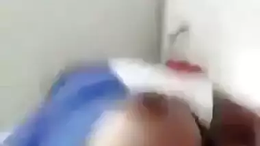 Desi selfie girl shows her humongous boobs on cam
