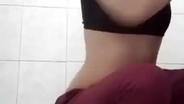 Sexy Girl Showing Her Boobs and Wet Pussy