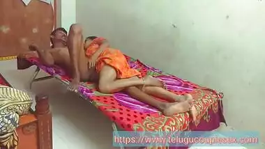 Indian beautifull sexy wife is full hardsex is husband anjoy indian couple is home full hard sex