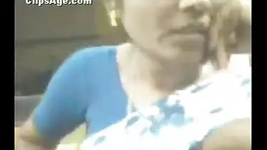 Tamil lady working as mobile shop staff getting boobs exposed