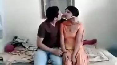 Sex MMS Of Punjabi College Girl And Delhi Guy