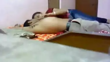 Sexy Telugu Girl In Hotel With Lover