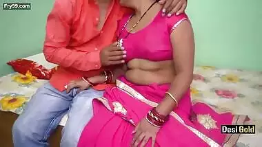 Desi sexy bhabi enjoy with husband best friend