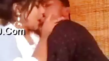 Amateur Indian model wants to be kissed by amateur XXX porn actor