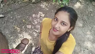Village girl in farm enjoys outdoor sex with lover