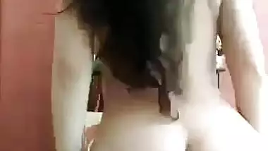 Desi sexy girl Leaked videos part 2