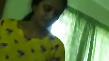 Desi hostel girl recorded by her roommate and leaked vidoe with her BF 1