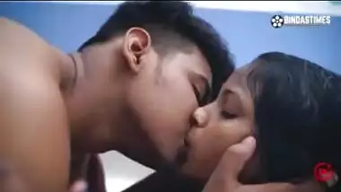 Winning Desi girl sucking and riding girthy XXX dick in sex movie