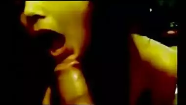 Pune teen cousin sister giving blowjob to elder brother scandal