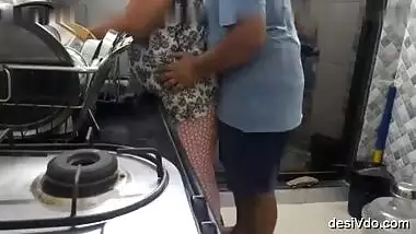 Big Ass Wifee Fuck by U’ncle Hard at Kitchen