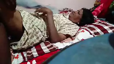 Mature mom pussy fucking by horny son viral FSI xxx