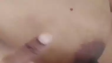 Sri Lankan Slut Wife Showing Her Lustful Body - Hot Guys Fuck