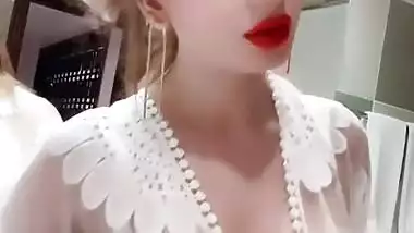 Hot Model JoinMyApp Video