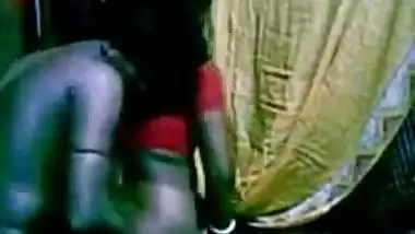 bangladesi guy fucking house maid while his wife is away home made video india