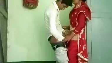 Dewar Bhabhi Standing Fucked