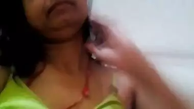 Cute desi alone wife exposing to young bf
