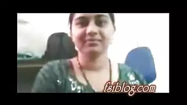 Indian bhabi boobs pressed by devar mms