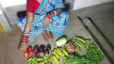 Indian Vegetables Selling Girl Has Hard Public Sex With Uncle