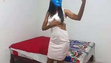 DELICIOUS INDIAN SENDS A SENSUAL GREETING TO HER FOLLOWERS ON SOCIAL MEDIA. THIS THIN INDIAN LOOKS VERY GOOD AND MAKES YOU WANT TO FUCK HER LIKE A WHO