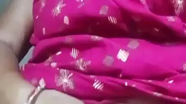 Mature aunty fat pussy desi fingering viral MMS