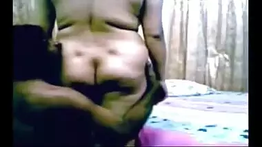 Desi sex clip of mature aunty first time home sex with servant