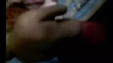 Big boobs Tamil aunty satisfying customer on bed