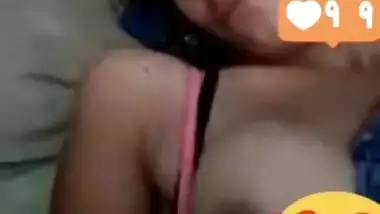 Virgin dehati village girl nude show on camera