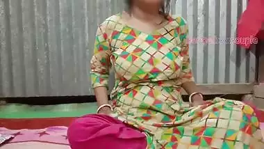 Indian Women Playing Her Big Boobs And Pussy Part-1