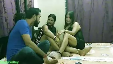 Luckily i fucked Indian hot xxx Bhabhi and Milf Aunty together!! Hindi audio ki shat