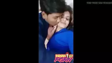Indian Girlfriend Recording Nude Selfie With her lover