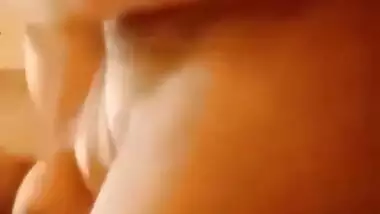 Today Exclusive- Horny Desi Girl Showing Her Boobs And Pussy