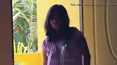 Tamil girl dancing in transperent nighty boobs...