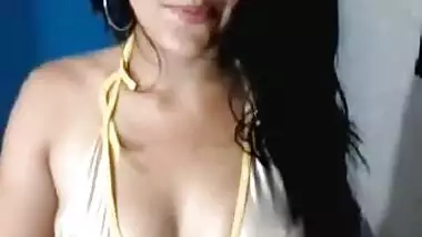 sexy Indian college woman Sarita cam tits show 