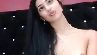Desi Webcam model private sex chat with her customer
