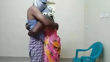 Indian Aunty Pink Saree Doggy Video