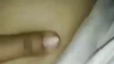 Man eats his lady’s pink pussy on video call sex