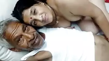 Naughty Mature Desi Couple Latest Mms Xxx Video porn tube vi