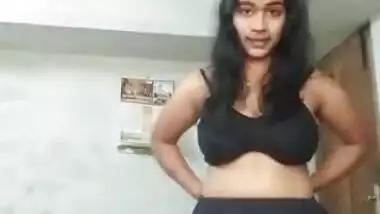 Beautiful desi girl making full nude video