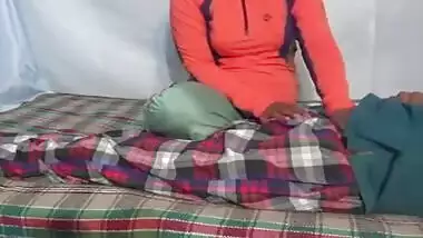 Horny Indian Bhabhi Blowjoband Riding Husband Dick