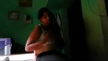 Indian xxx sex of busty village maid with owner’s son