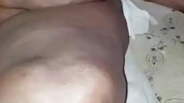 Desi aunty fucking with young lover