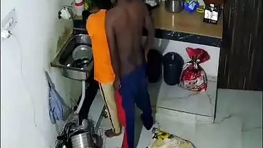 Indian aunty in yellow saree fuck! Horny lovers hidden sex in kitchen