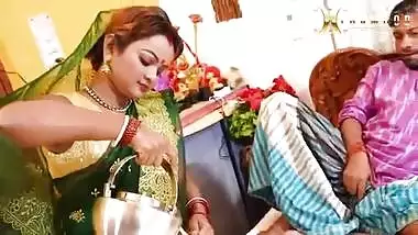 Indian hot Bhabhi sex! Fuck me hard