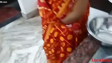 Local Indian Red Saree Wife Sex With Ranna Ghor