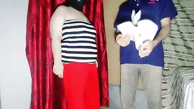 Muslim BBW had anal sex with office attendant for meter connection, doggy style ass fucking in clear Hindi audio
