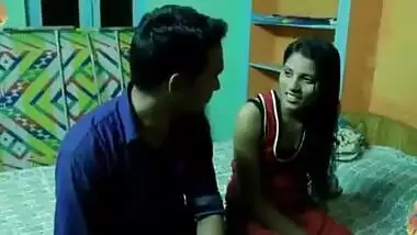 Tamil sex video of a young couple having sex for the first time in his house