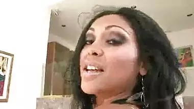 Priya Rai squirting after fingering her pussy