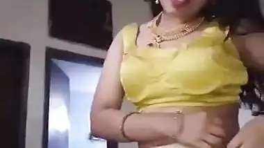 Sexy Bhabi Part 2 clips merged